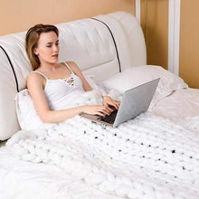 Load image into Gallery viewer, Chunky Knit Blanket